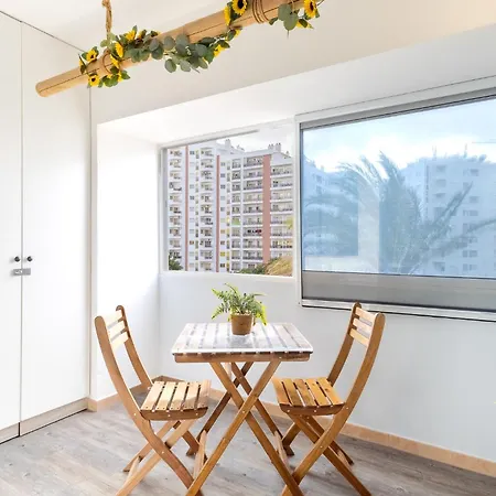 Casa Fernando - 250 M Da Da Rocha شقة
