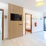 Casa Fernando - 250 M Da Da Rocha