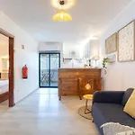 Casa Fernando - 250 M Da Da Rocha *